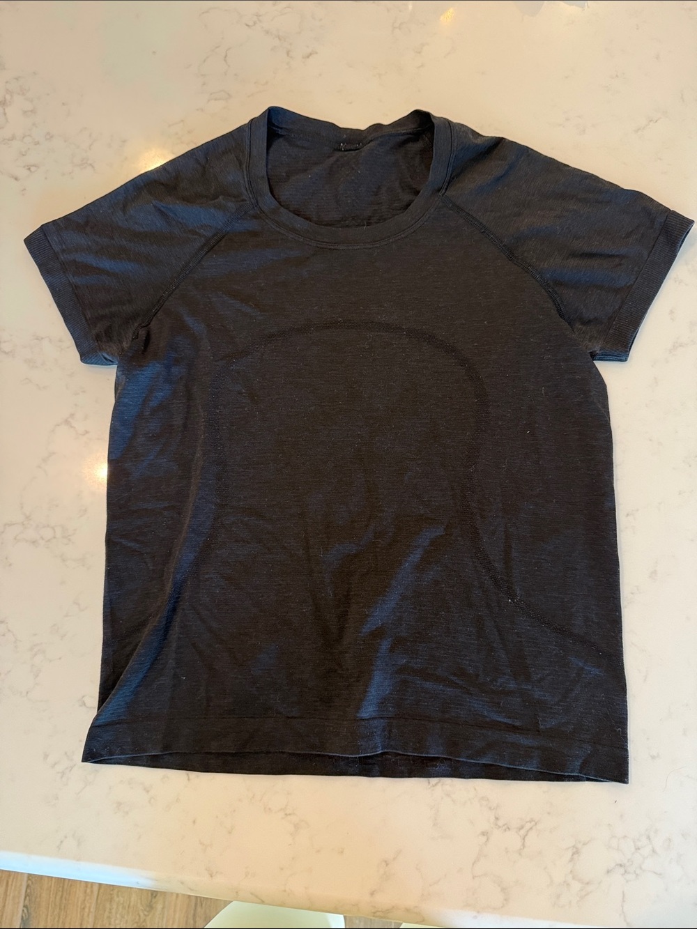 Lululemon Classic Short Sleeve Crew Neck Tee - Black